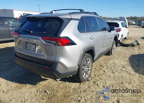 2024 Toyota Rav4 Xle Premium из США, поврежденный, VIN JTMC1RFV5RD125048